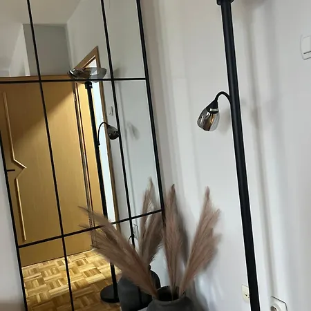D Apartment *