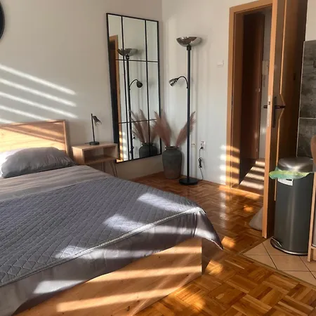 Apartment D Subotica