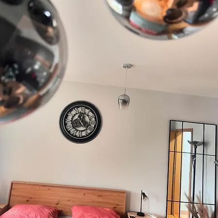 아파트 D 수보티차